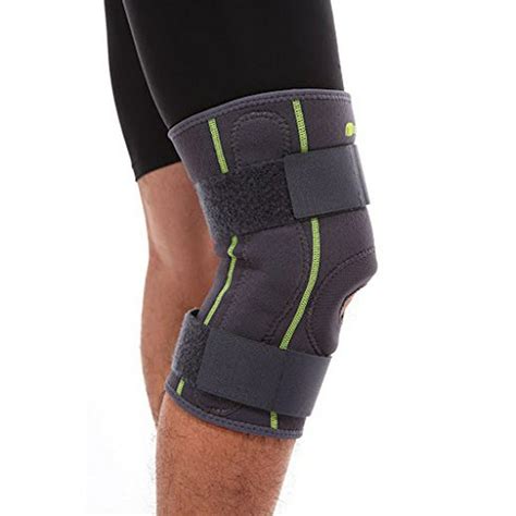 knee support with metal sides